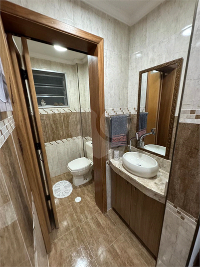 Foto REO1116706
