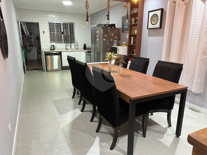 Foto REO1116706