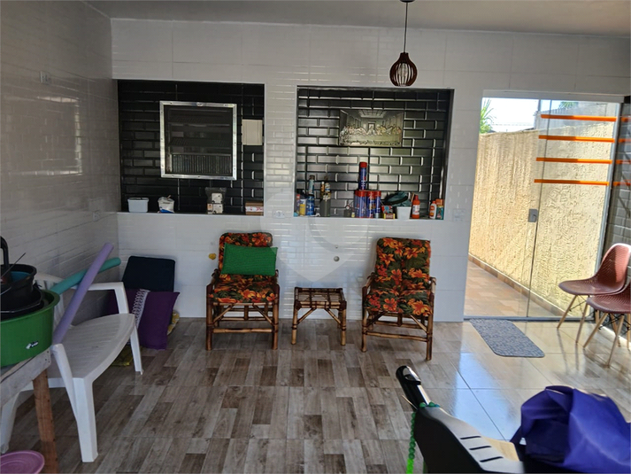 Foto REO1116727