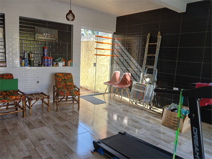 Foto REO1116727