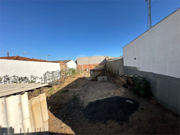 Foto REO1116734