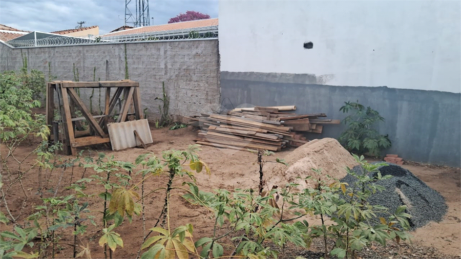 Foto REO1116734