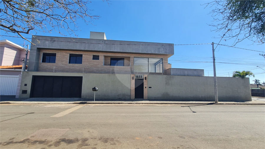 Foto REO1116739