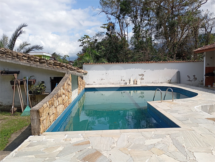 Foto REO1116758