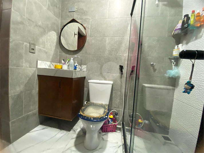 Foto REO1116759