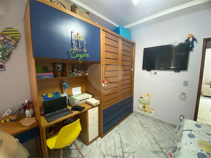 Foto REO1116759