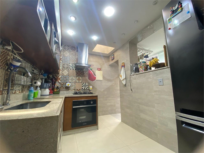 Foto REO1116759