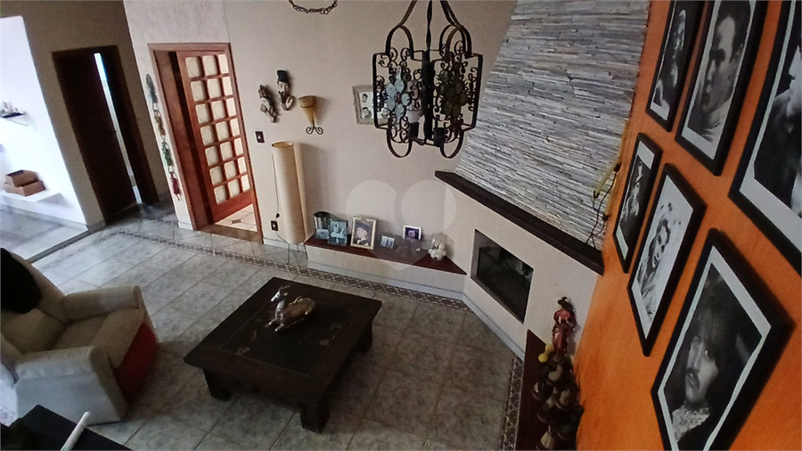 Foto REO1116764