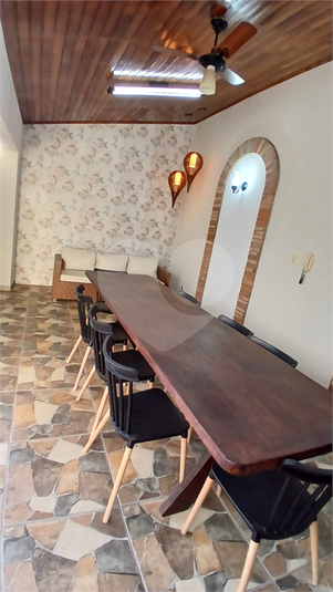 Foto REO1116764