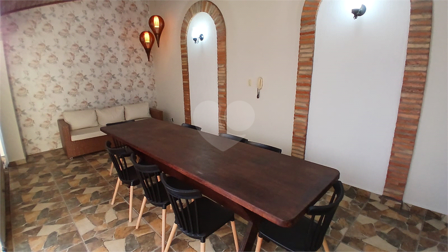 Foto REO1116764