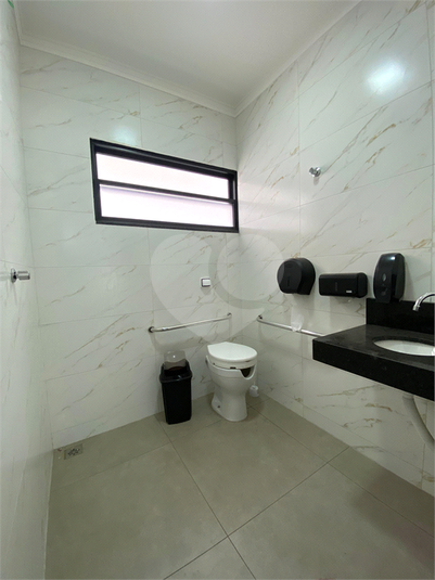 Foto REO1116765