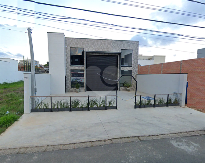 Foto REO1116765