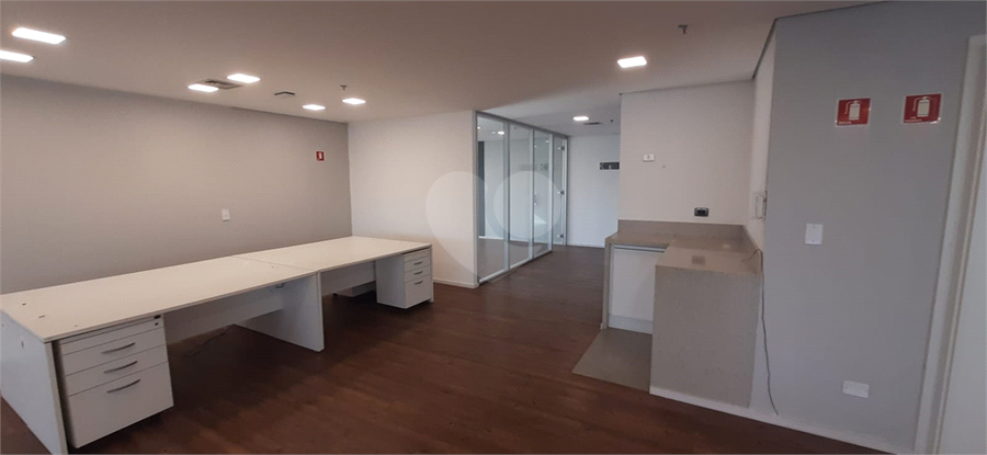 Foto REO1116766
