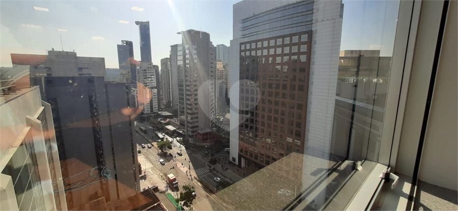 Foto REO1116766