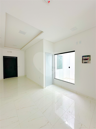 Foto REO1116768