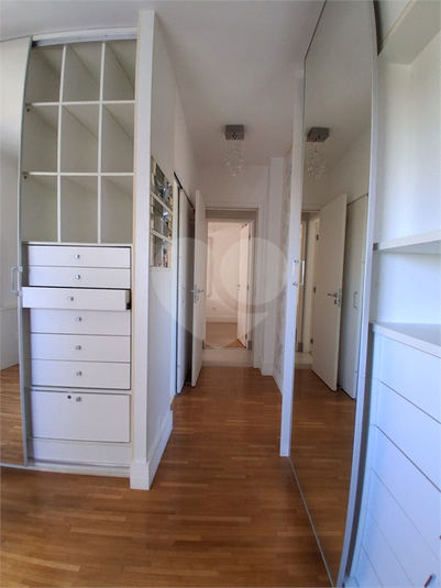 Foto REO1116782