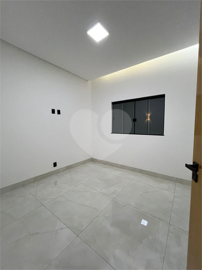 Foto REO1116783