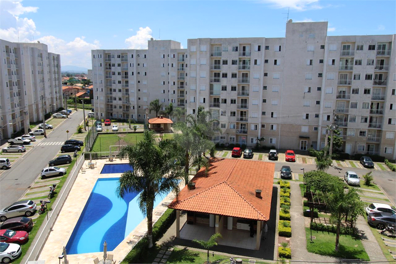 Foto REO1116787