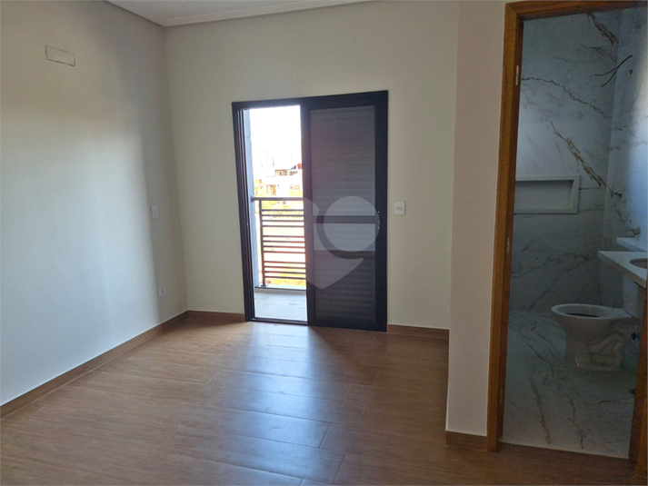 Foto REO1116790