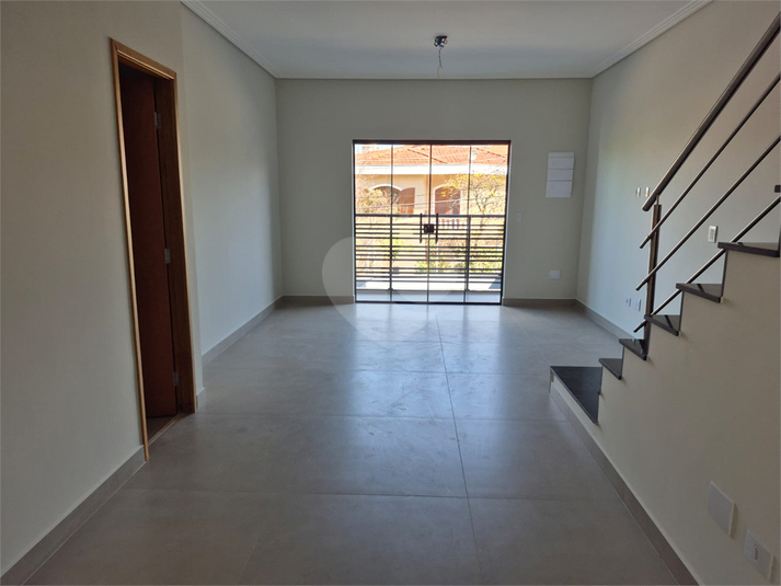 Foto REO1116790