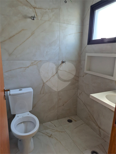 Foto REO1116790