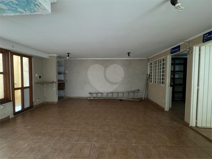 Foto REO1116791