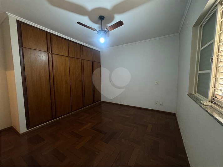 Foto REO1116791