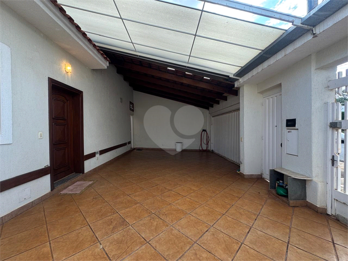 Foto REO1116791