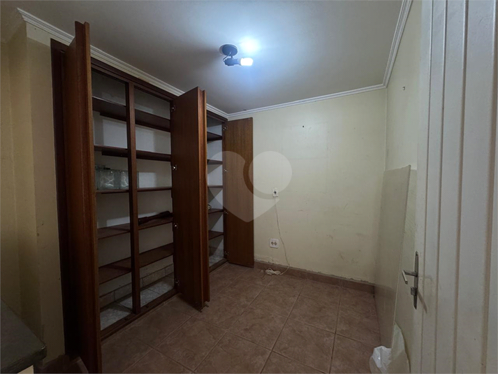Foto REO1116791