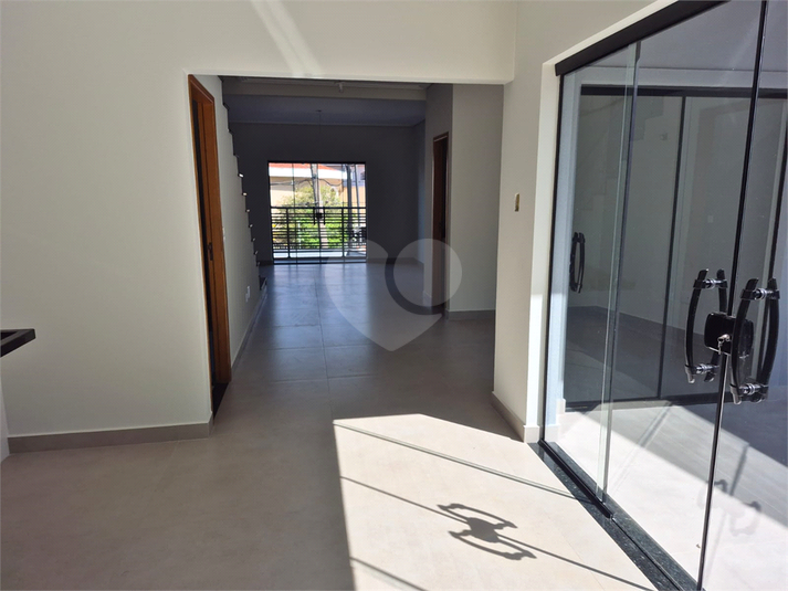 Foto REO1116794