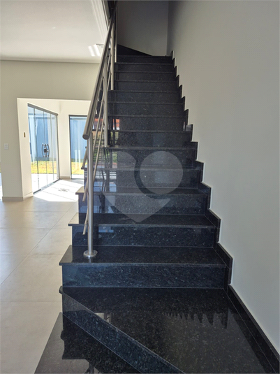 Foto REO1116794