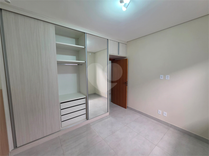 Foto REO1116795