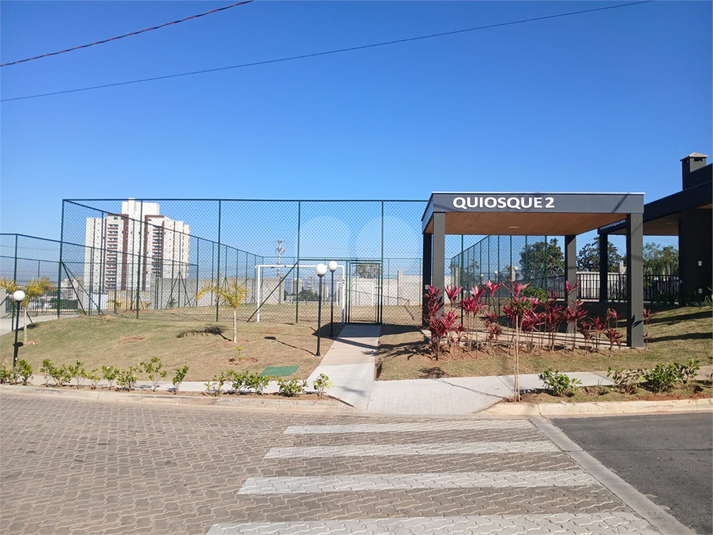 Foto REO1116809