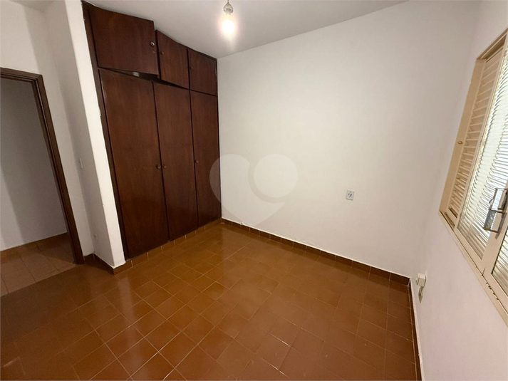 Foto REO1116827