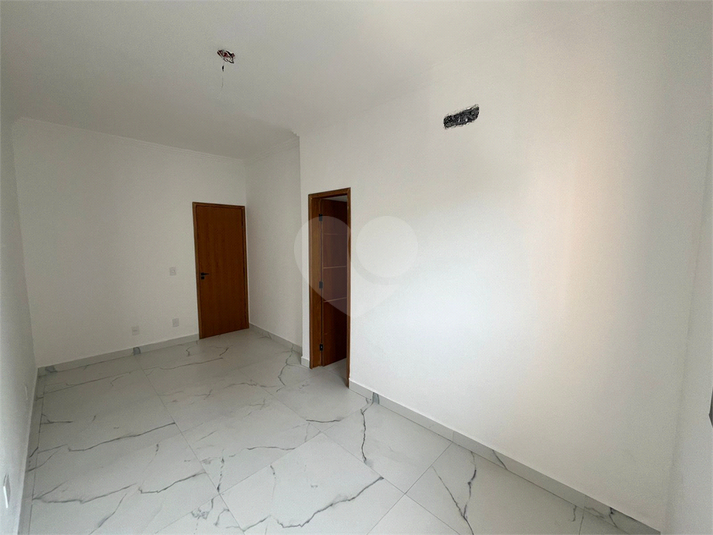 Foto REO1116832