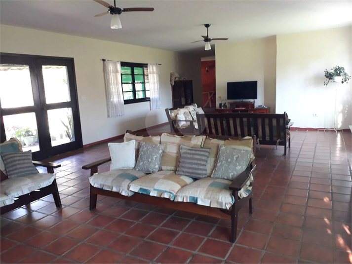 Foto REO1116838