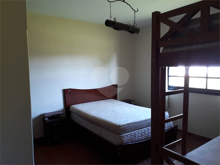 Foto REO1116838