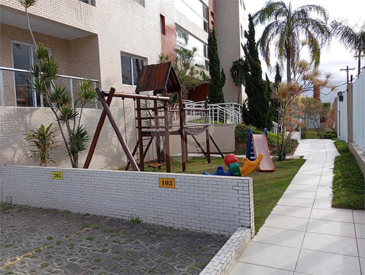 Foto REO1116840
