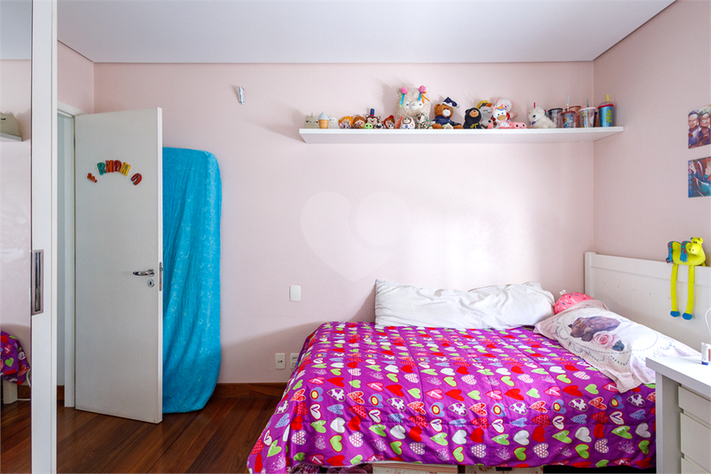 Foto REO1116864