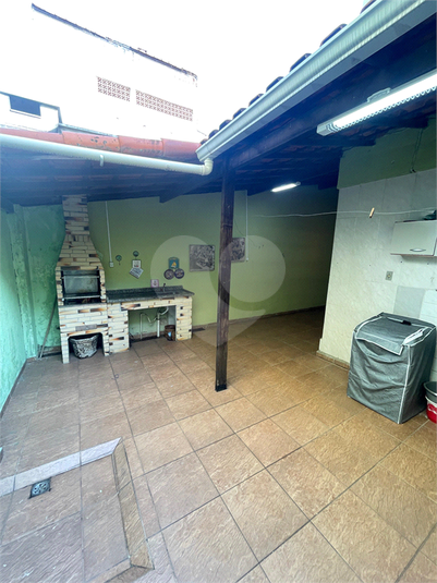 Foto REO1116877
