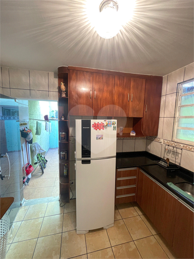 Foto REO1116877