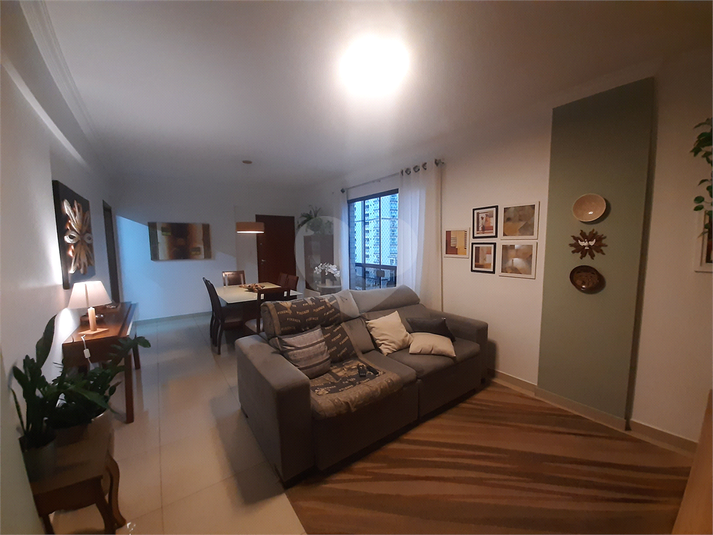 Foto REO1116879