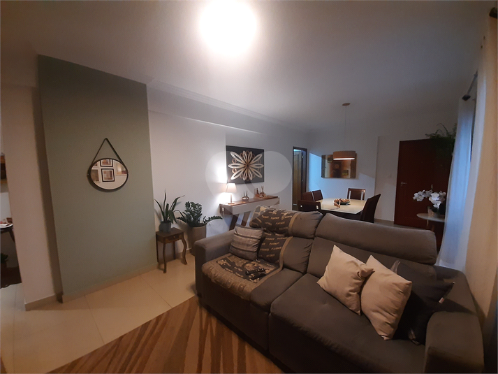 Foto REO1116879