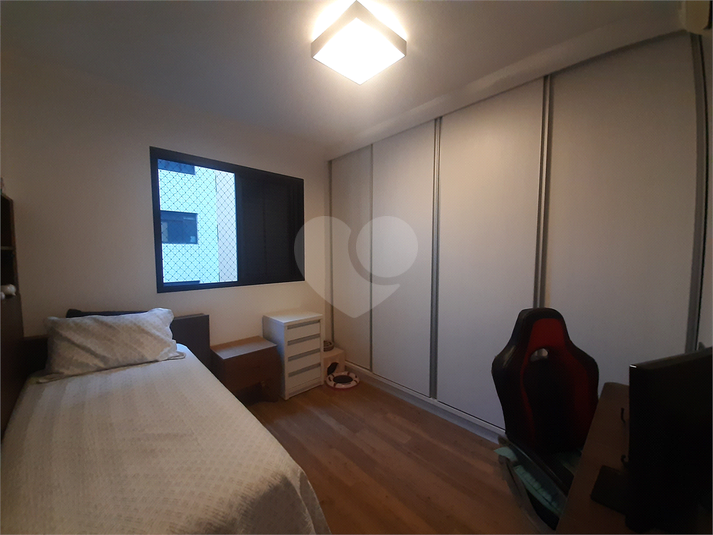 Foto REO1116879