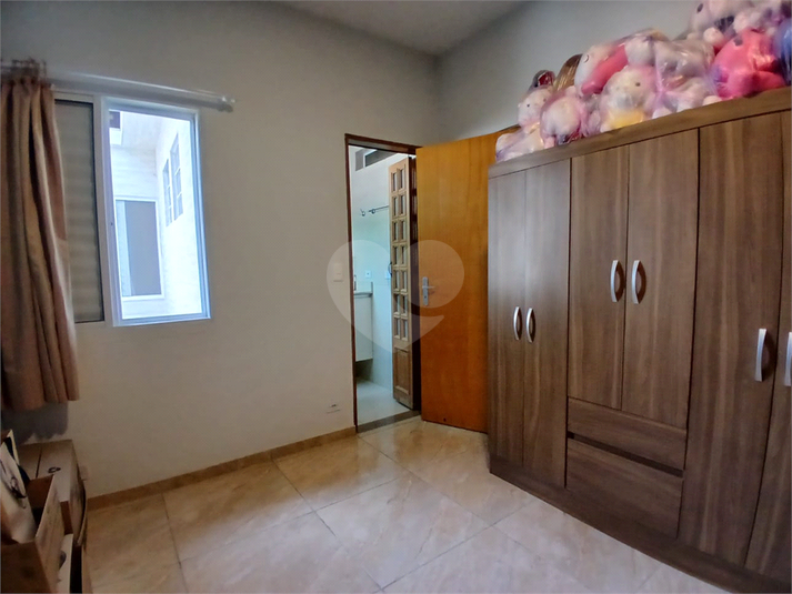 Foto REO1116881