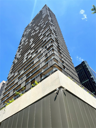 Foto REO1116895