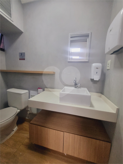 Foto REO1116905