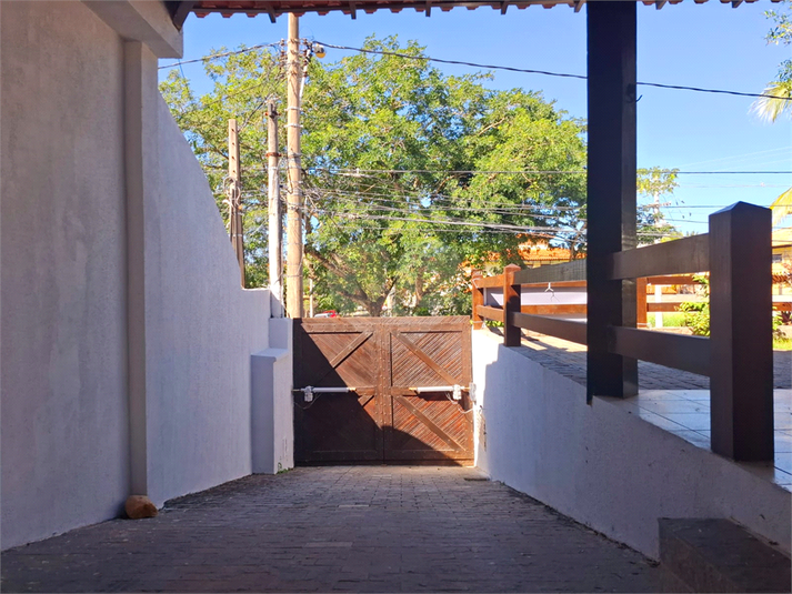 Foto REO1116918