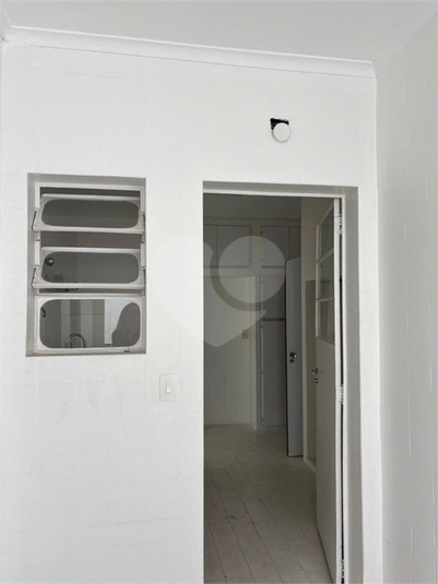 Foto REO1116929