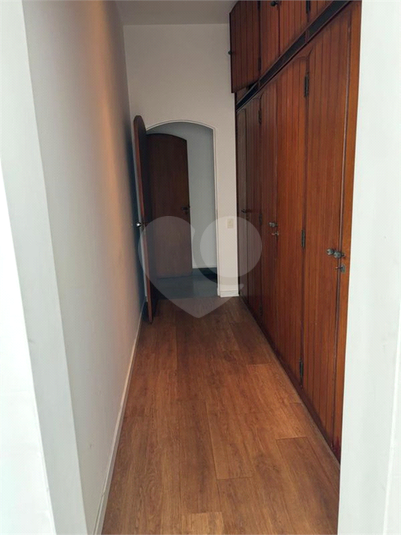 Foto REO1116929